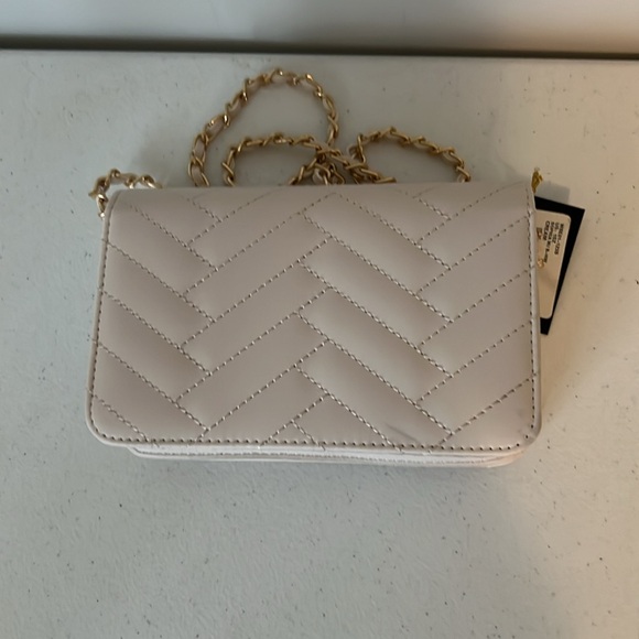 Bebe quilted faux leather cross body handbag for women. New with tags. - Picture 9 of 10